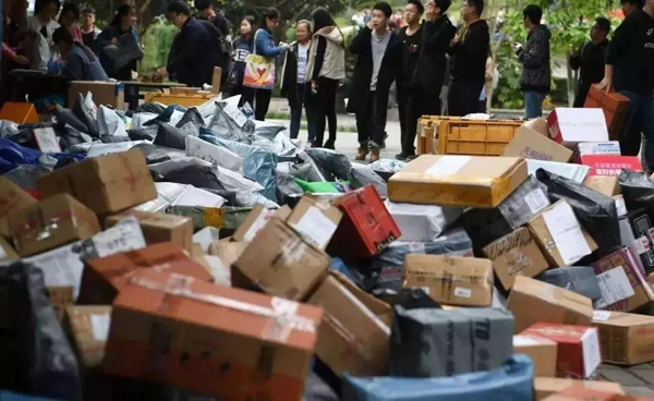 醫(yī)療廢品重制成快遞袋流回市場！物流包裝污染超乎想象